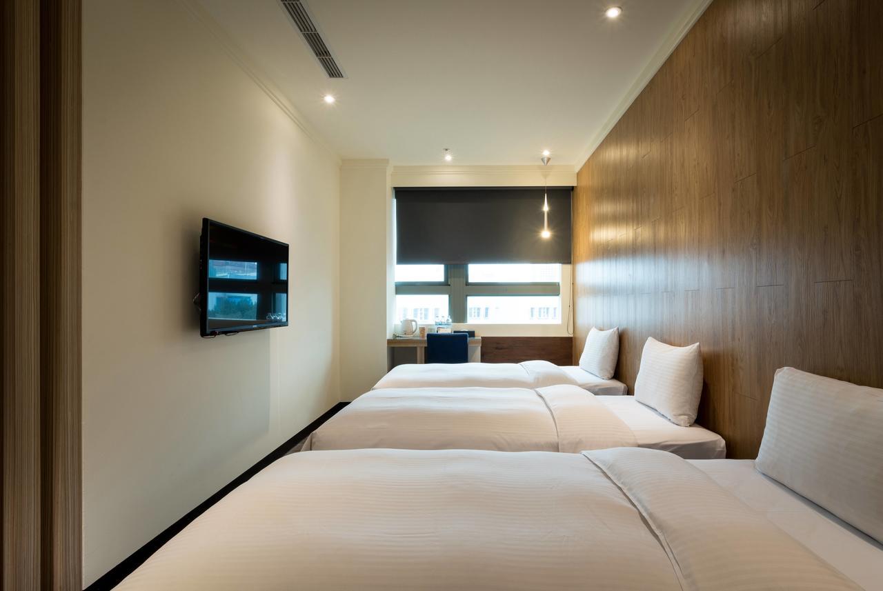 Merryday Hotel Banqiao Taipeh Exterior foto