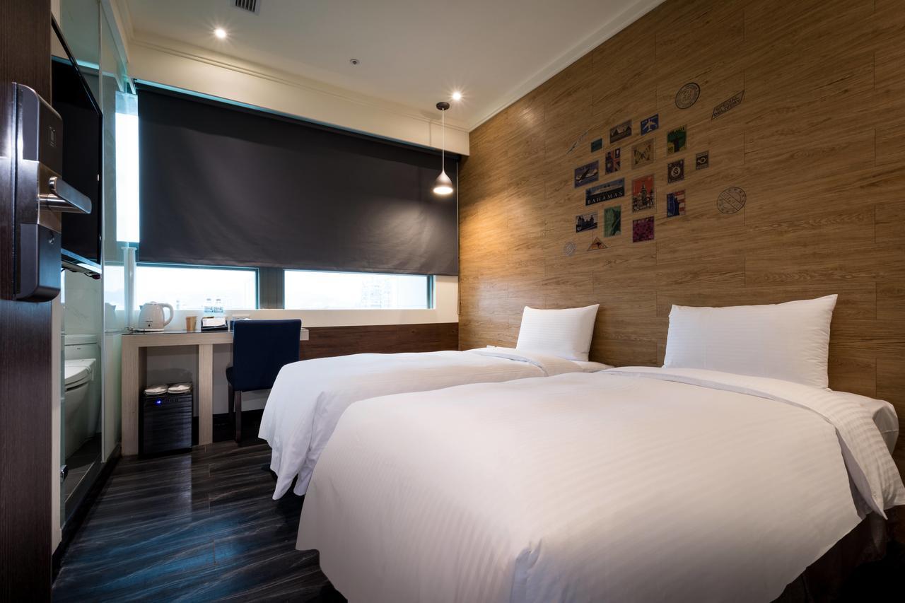 Merryday Hotel Banqiao Taipeh Exterior foto